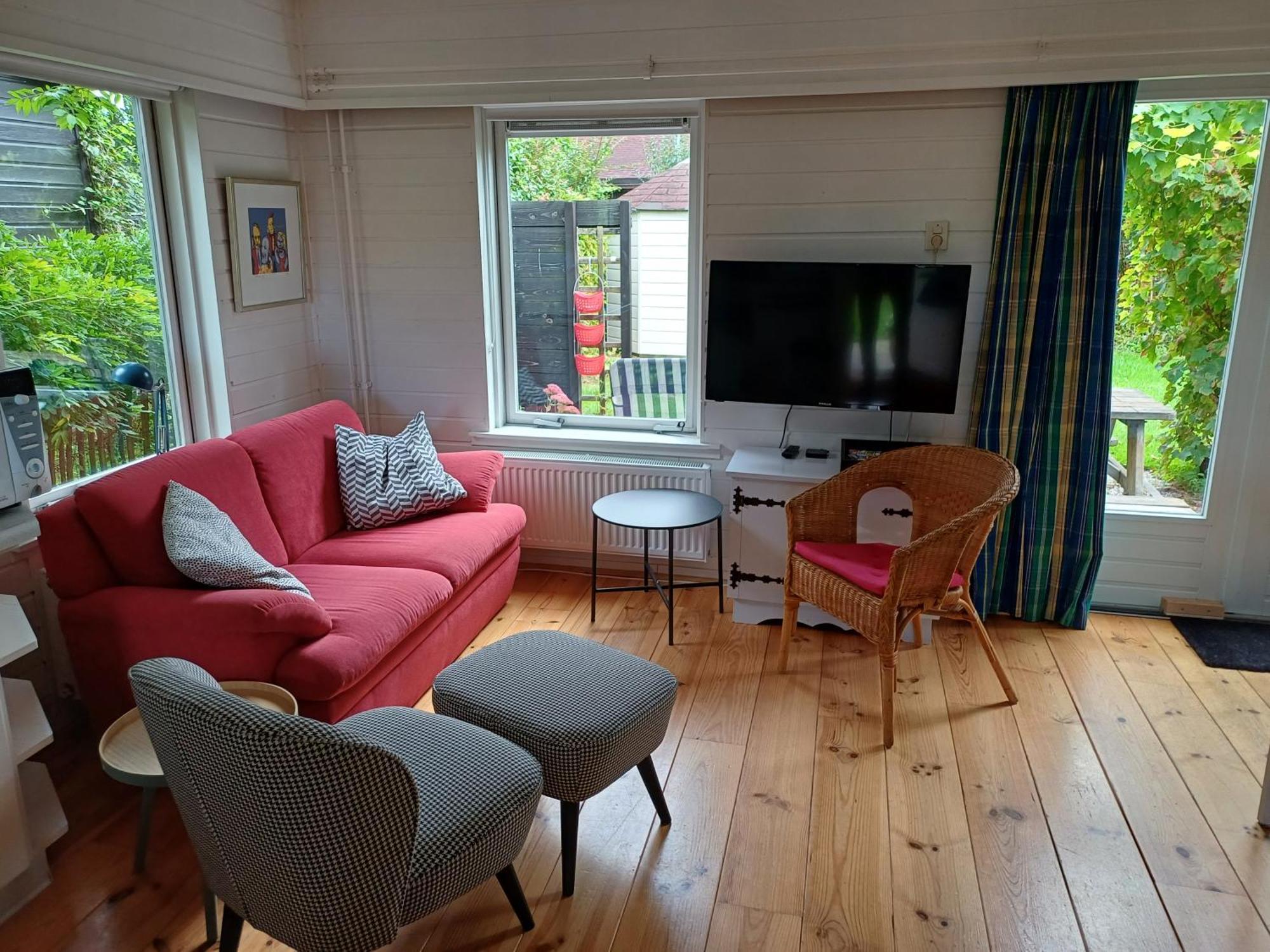Vila Vrije Vogels Warmenhuizen Exteriér fotografie